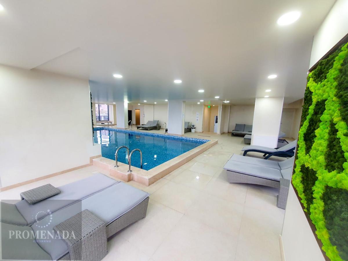 Cristalex Aparthotel & Spa Mamaia Nord นาโวดาริ ภายนอก รูปภาพ