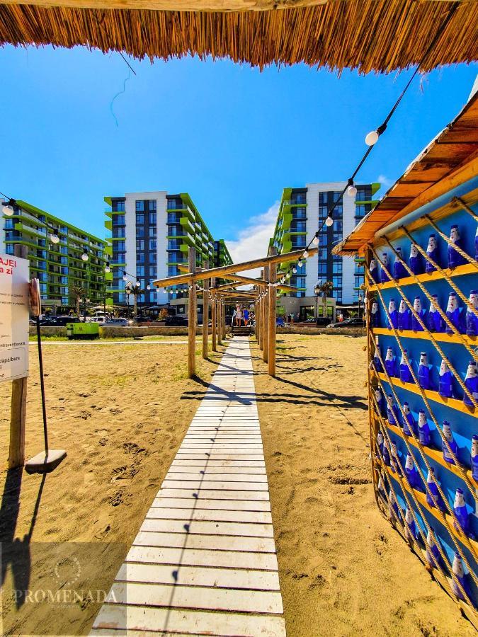 Cristalex Aparthotel & Spa Mamaia Nord นาโวดาริ ภายนอก รูปภาพ
