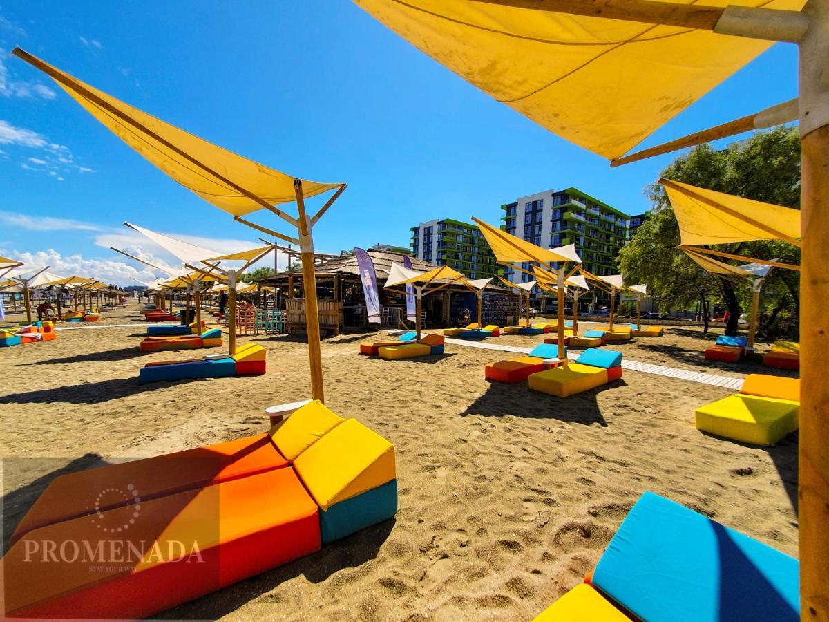 Cristalex Aparthotel & Spa Mamaia Nord นาโวดาริ ภายนอก รูปภาพ